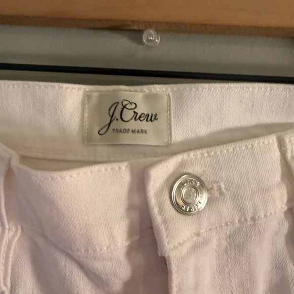 J.Crew White Denim Mini Skirt Size 30 Frayed Hem Cotton Blend - Picture 3 of 7